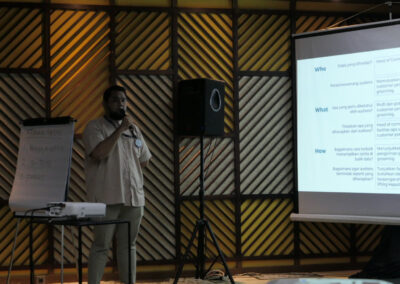 Thank You Card for PT Meratus Line (Training Data Visualization for Business Presentation Batch 6) 10