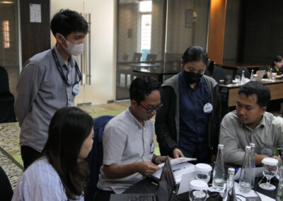 Thank You Card for PT Meratus Line (Training Data Visualization for Business Presentation Batch 6) 7