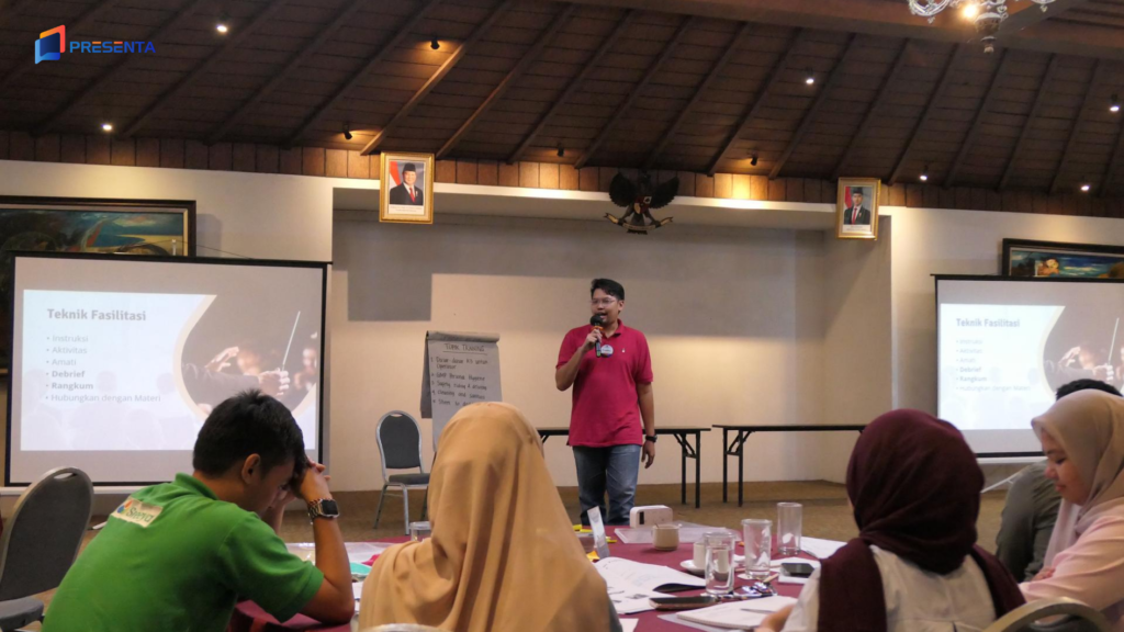 Asah Kemampuan Komunikasi