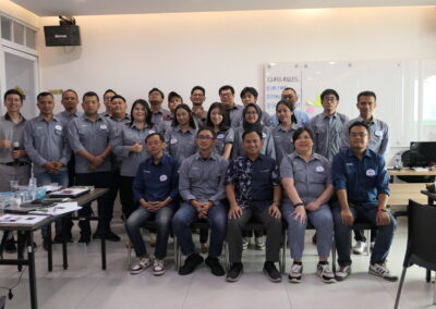 Training Smart Public Speaking - PT Kurnia Safety Supplies 10