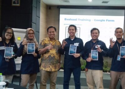 Pelatihan Smart Presentation Skill - PT Perusahaan Listrik Negara batch 2 8
