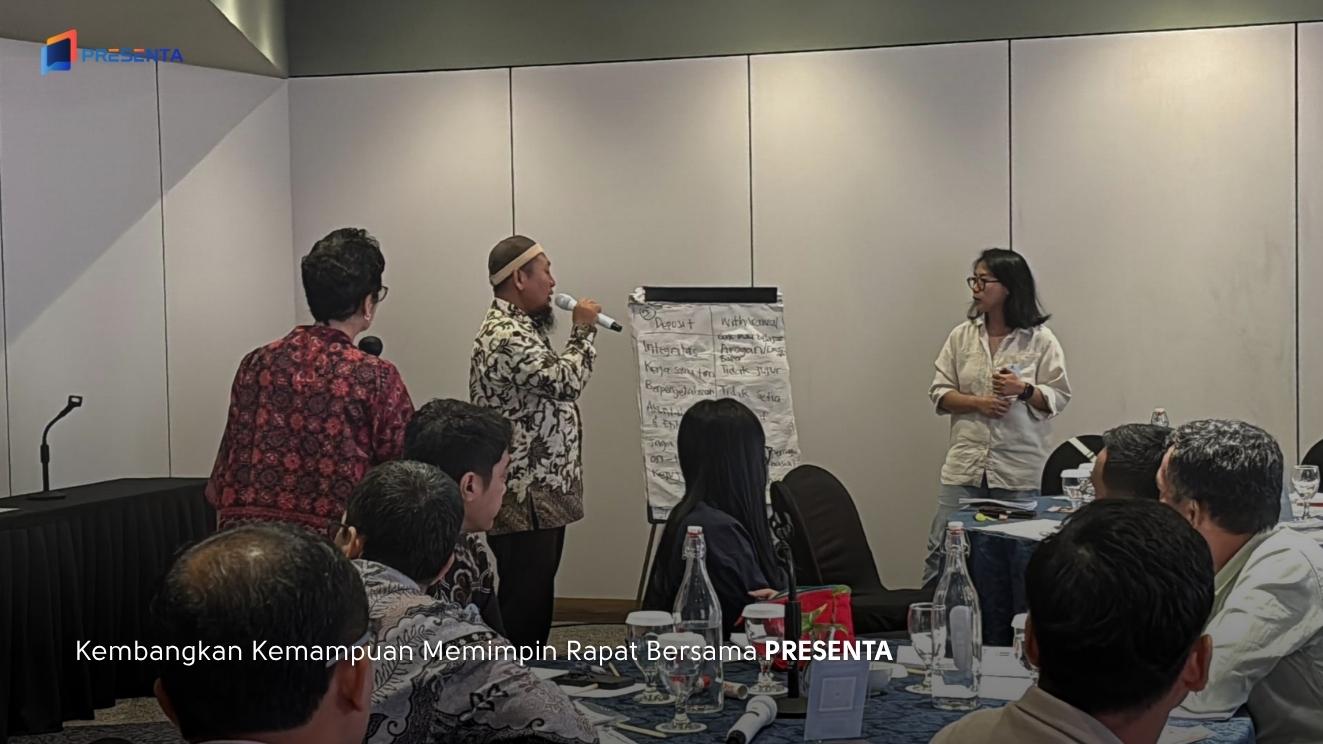 7 Cara Memimpin Rapat Efektif: Kunci Rapat Lebih Fokus dan Produktif 3 Kembangkan Kemampuan Memimpin Rapat Bersama PRESENTA