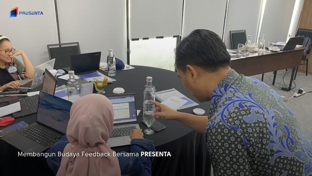 Membangun Budaya Feedback Bersama PRESENTA