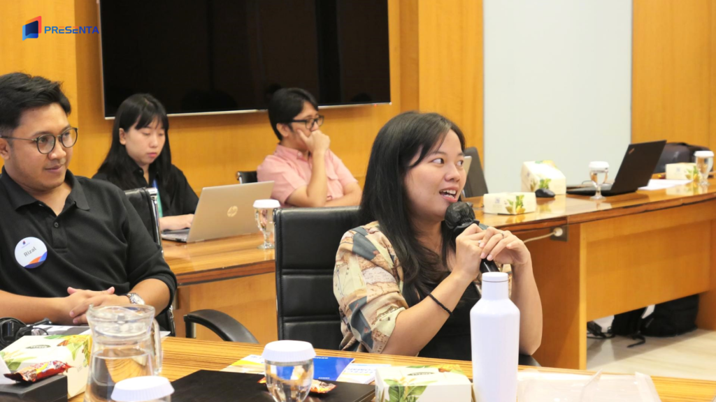 PRESENTA_ Vendor Training Program Pelatihan Karyawan