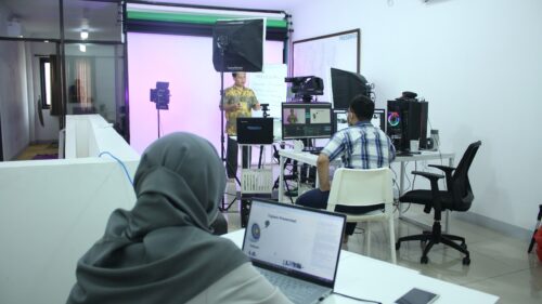 Pelatihan Online Smart Presentation Skill PT Bank Syariah Mandiri Batch 2 - Jakarta 8