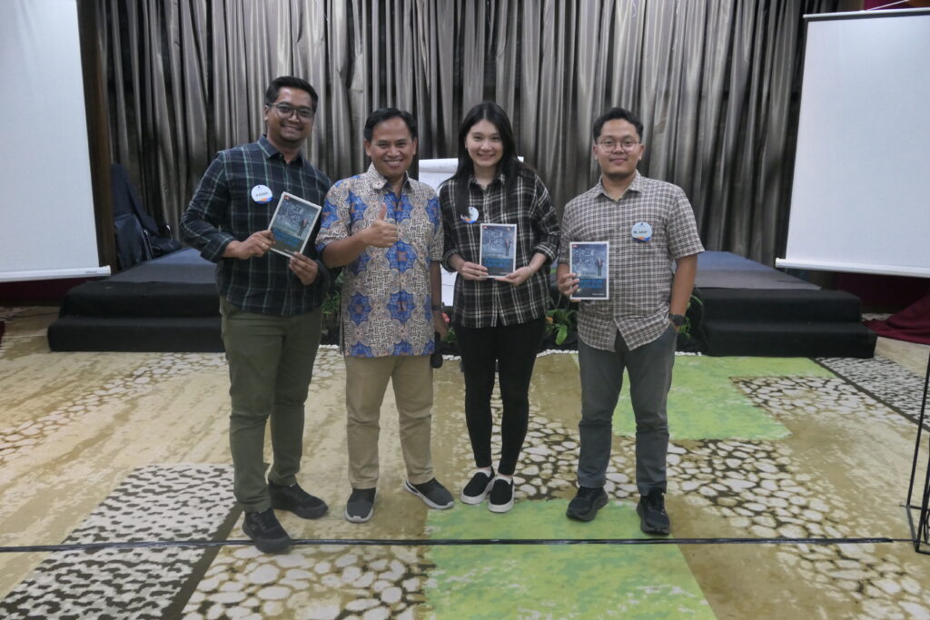 Training Smart Data Visualization for Business Presentation Batch 5 - PT Meratus Line 2