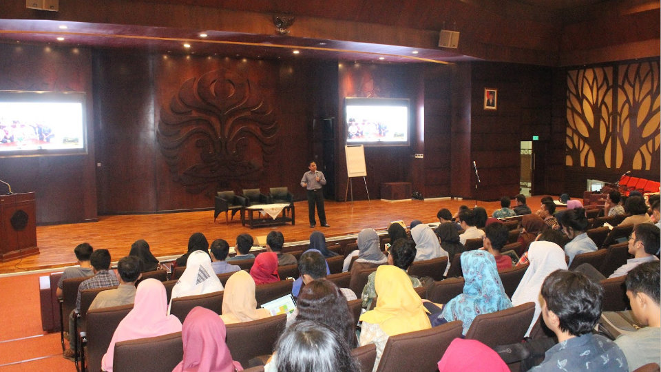 Pelatihan Public Speaking Terbaik Indonesia 12
