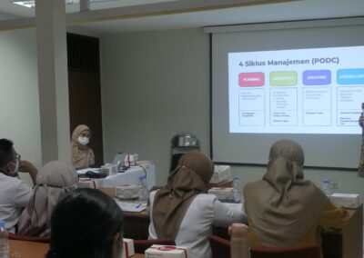 Pelatihan Offline Essential Skill for Leader - YPK Mandiri 4