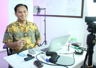Pelatihan Online Smart Presentation Skill PT Bank Syariah Mandiri Batch 2 - Jakarta 10