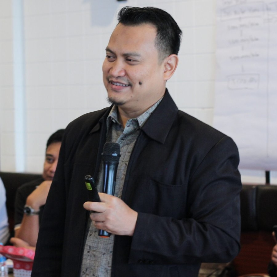 Trainer Salesmanship PRESENTA Doddy Trainer sales PRESENTA