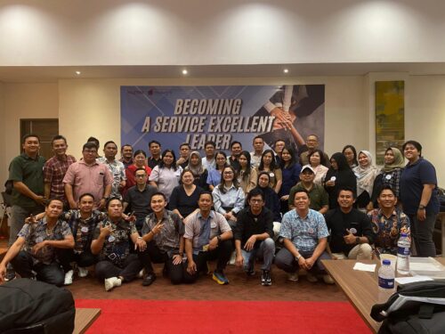 Foto bersama trainer
