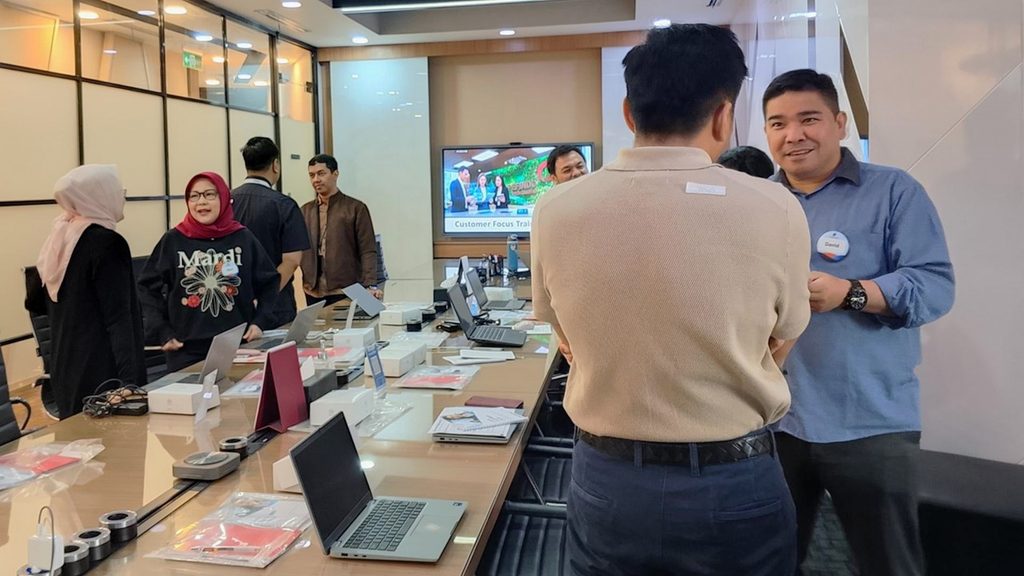 Training Customer Focus – PT PEFINDO Biro Kredit Batch 1 2 Training Customer Focus – PT PEFINDO Biro Kredit Batch 1 2