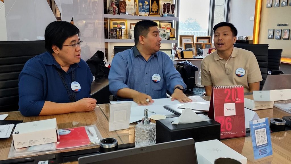 Training Customer Focus – PT PEFINDO Biro Kredit Batch 1 4 Training Customer Focus – PT PEFINDO Biro Kredit Batch 1 4
