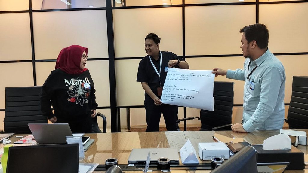 Training Customer Focus – PT PEFINDO Biro Kredit Batch 1 5 Training Customer Focus – PT PEFINDO Biro Kredit Batch 1 5