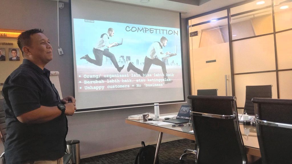 Training Customer Focus – PT PEFINDO Biro Kredit Batch 2 8 Training Customer Focus – PT PEFINDO Biro Kredit Batch 2 6