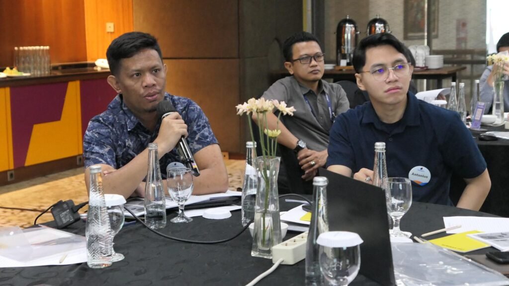 Tanya Jawab peserta oleh trainer