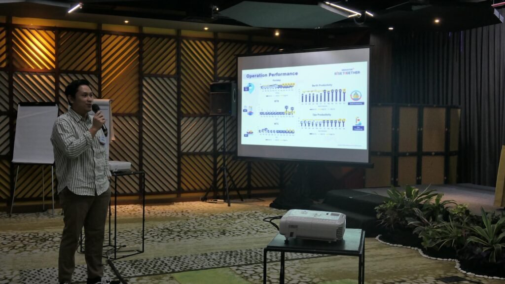Presentasi remake slide peserta