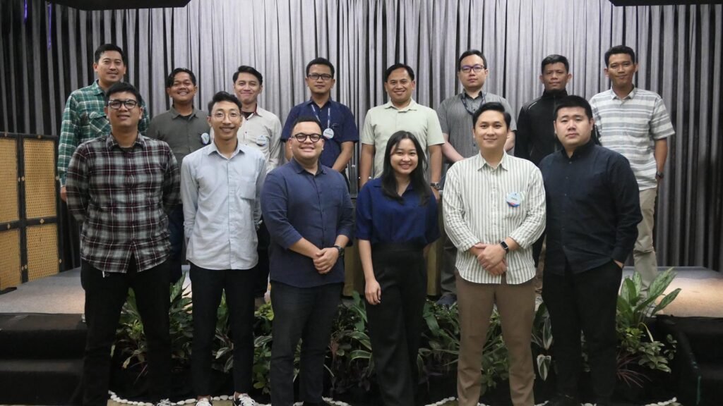 Foto bersama trainer