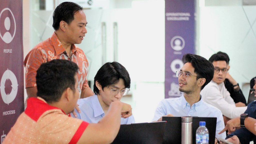 Training Data Visualization for Business Presentation – PT Traktor Nusantara 3