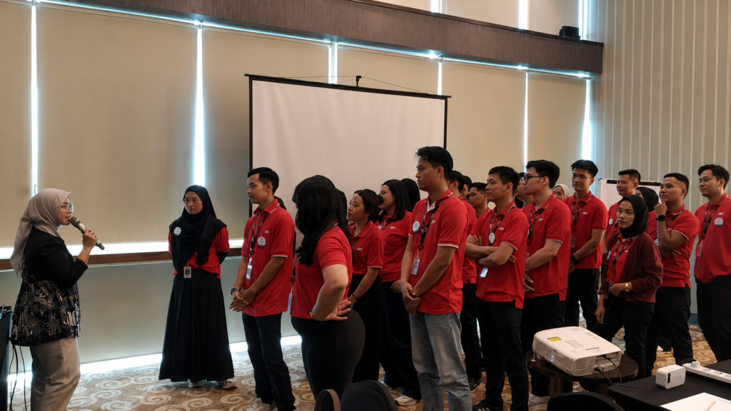 Training HR Management Foundation - PT Global Jet Express Batch 2 2 Keseruan peserta saat sesi ice breaking