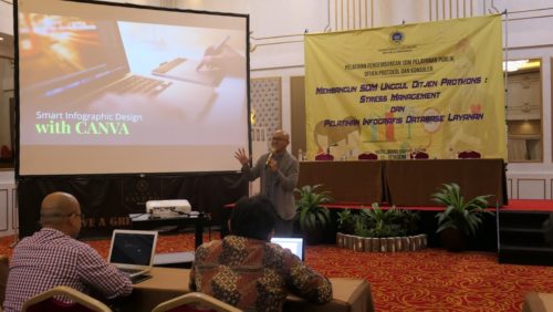 Training Infografis with Canva Kementerian Luar Negeri Republik Indonesia 5