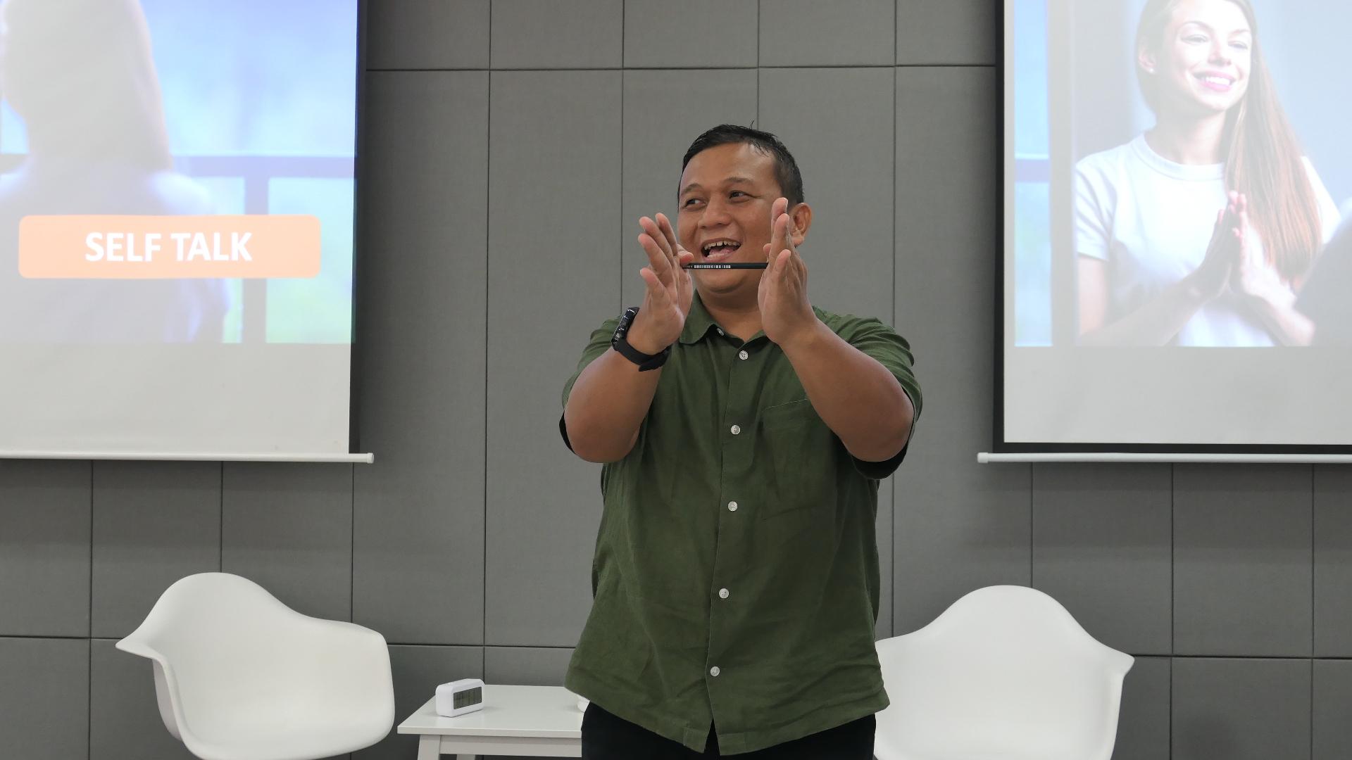 Training Managing Stress to Increase Work Motivation HukumOnline_06 training motivasi tim sales