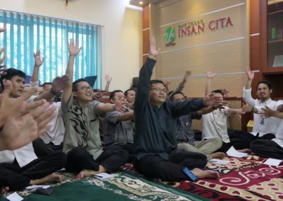 Training Perfecting Your Influence Ramadhan BPR Syariah HIK Insan Cita - Bogor 7