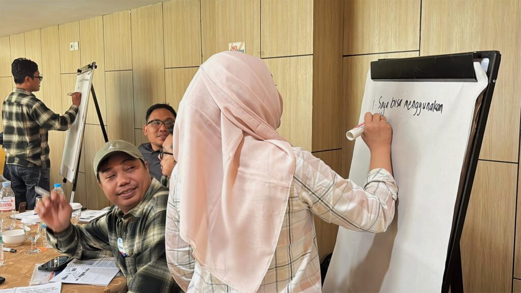 Training Personal Effectiveness Leadership Batch 2 - PT Kaltim Parna Industri 7 Training Personal Effectiveness Leadership Batch 2 - PT Kaltim Parna Industri 6