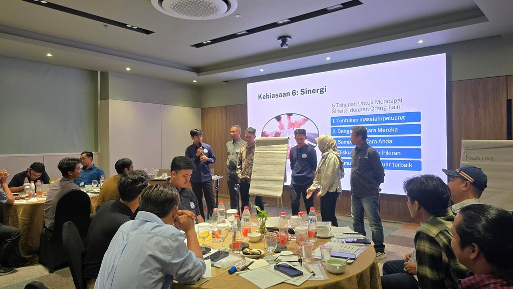 Training Personal Effectiveness Leadership Batch 3 - PT Kaltim Parna Industri 9 Training Personal Effectiveness Leadership Batch 3 - PT Kaltim Parna Industri 8