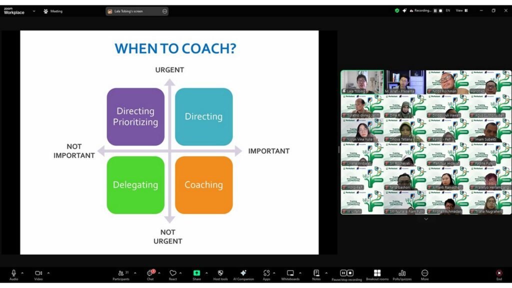 Training Smart Coaching and Mentoring - Perusahaan Umum Kehutanan Negara (Perum Perhutani) 1 Pemaparan materi oleh trainer
