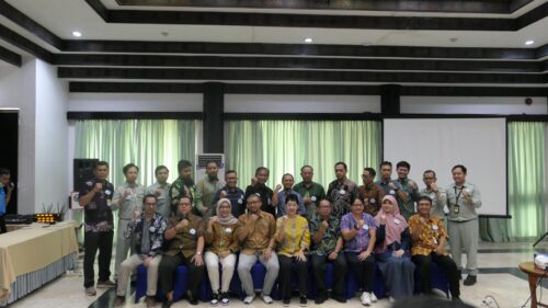 Foto bersama trainer