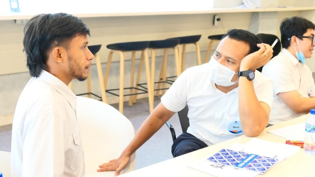 Praktik Active Listening