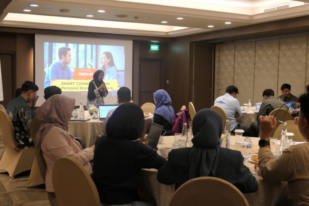 Training Smart Communication & Personal Branding at Work - Kliring Penjaminan Efek Indonesia (KPEI) Batch 1 5