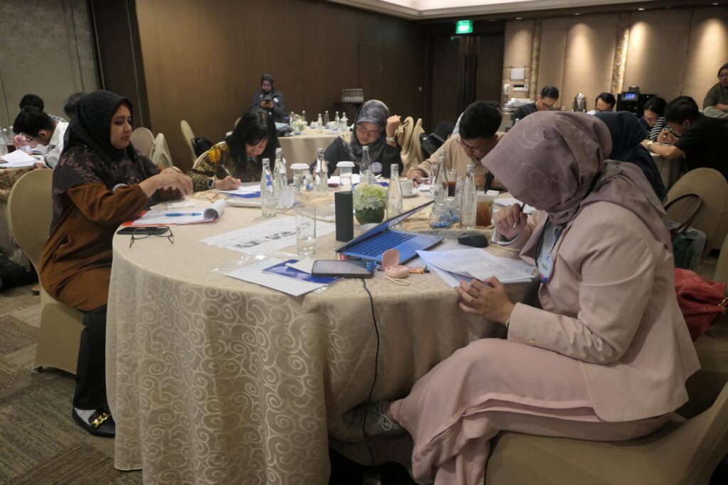 Training Smart Communication & Personal Branding at Work - Kliring Penjaminan Efek Indonesia (KPEI) Batch 1 7