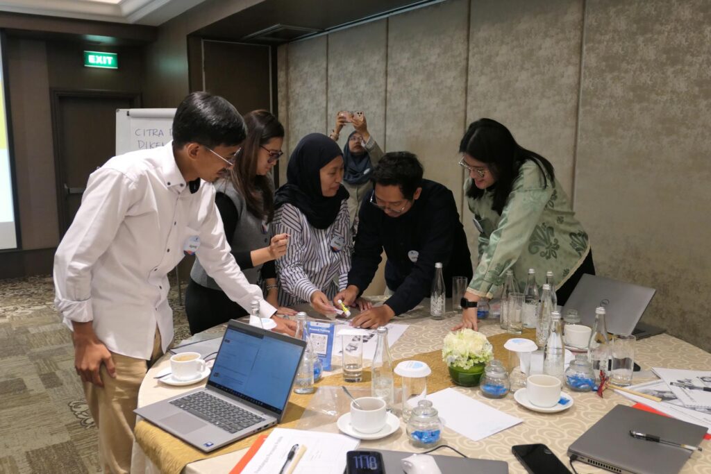 Training Smart Communication & Personal Branding at Work - Kliring Penjaminan Efek Indonesia (KPEI) Batch 3 4