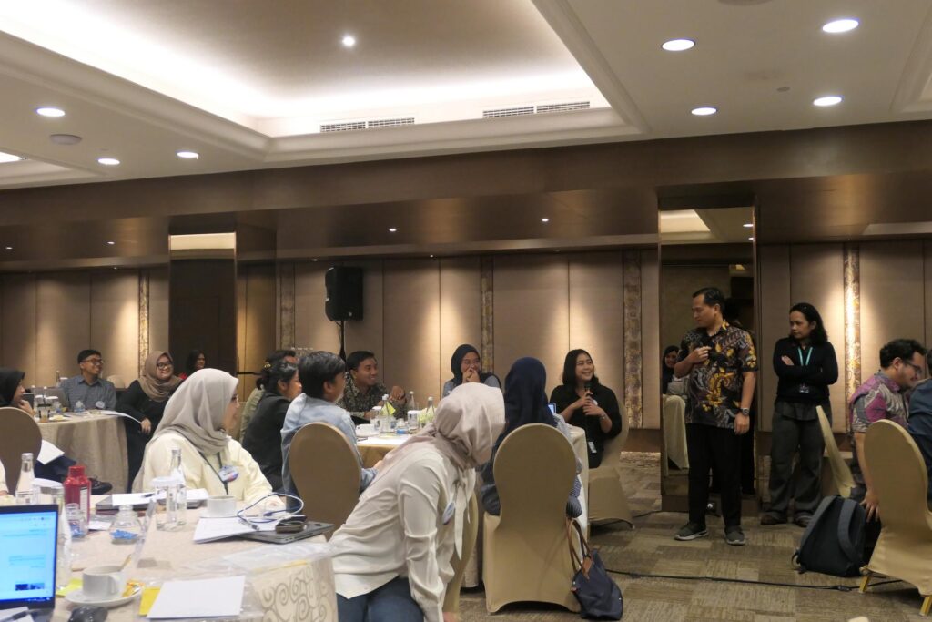 Training Smart Communication & Personal Branding at Work - Kliring Penjaminan Efek Indonesia (KPEI) Batch 4 5