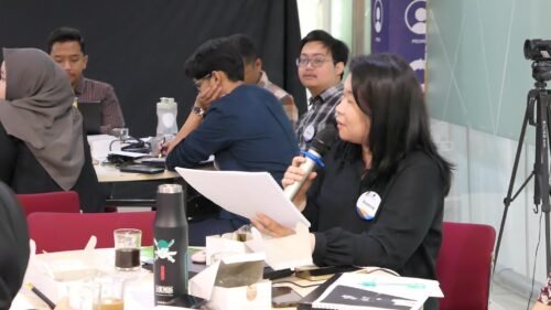 Training Smart Presentation with Data Visualization - PT Traktor Nusantara Batch 2 3 Tanya jawab peserta dengan trainer