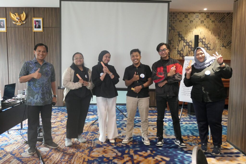 Peserta terbaik training