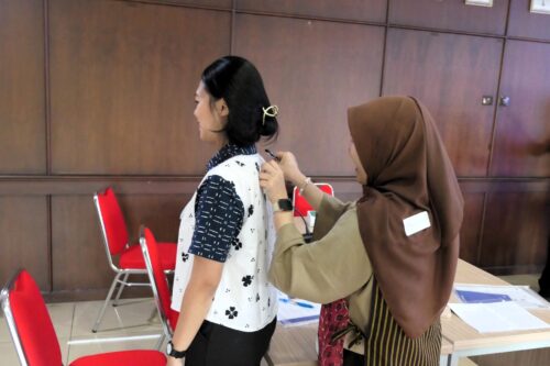 Training Smart Public Speaking - Balai Besar Standardisasi dan Pelayanan Jasa Industri Logam dan Mesin (BBSPJILM) 7 Training Smart Public Speaking - Balai Besar Standardisasi dan Pelayanan Jasa Industri Logam dan Mesin (BBSPJILM) 7