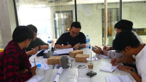 Pelatihan Training for Trainers - MAKA Group Kopi Tuku 4 Suasana pengerjaan tugas individu peserta training