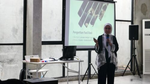 Pelatihan Training for Trainers - MAKA Group Kopi Tuku 8 Penyampaian materi oleh Co-trainer (Fasilitator)
