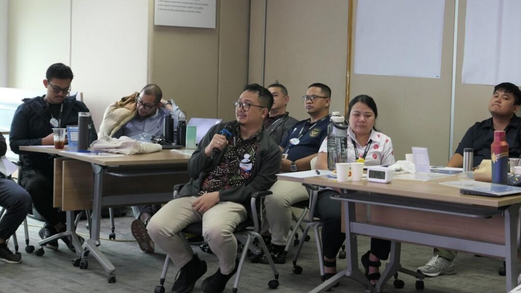 Tanya Jawab peserta dengan trainer