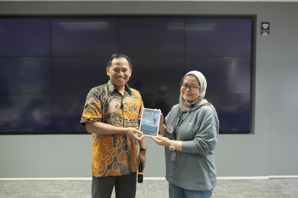 Training The Art of Winning Presentation – PT Samsung Electronics Indonesia Batch 2 10 Peserta terbaik training