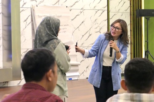 Training The Art of Winning Presentation – PT Samsung Electronics Indonesia Batch 3 12 Training The Art of Winning Presentation – PT Samsung Electronics Indonesia Batch 3 2