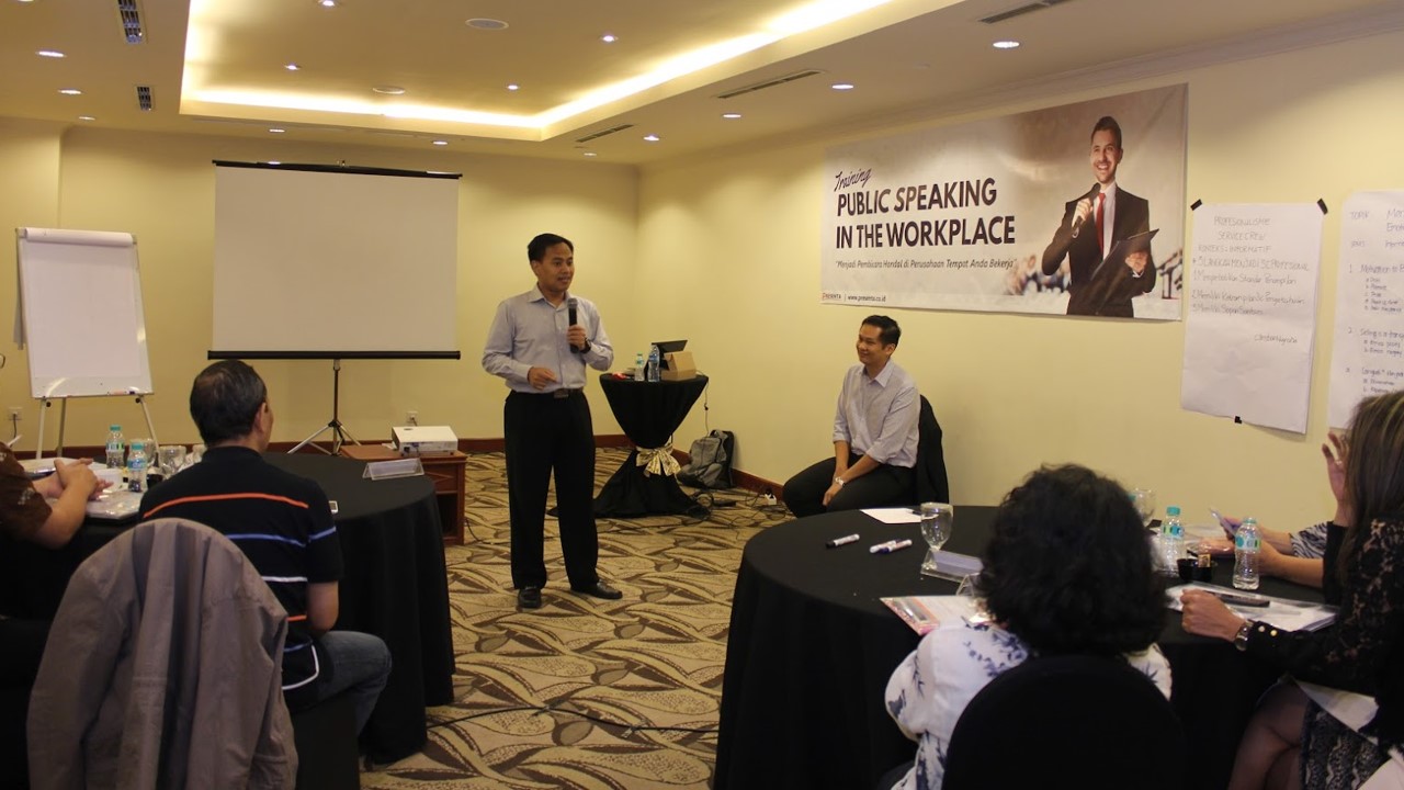 Pelatihan Public Speaking Terbaik Indonesia 28